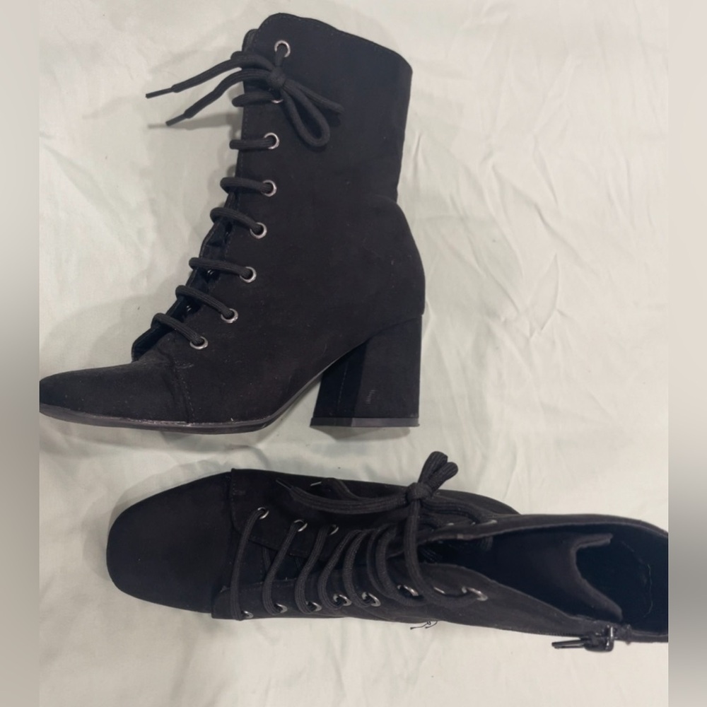 Black Prairie lace up boots with side zipper for easy wear
